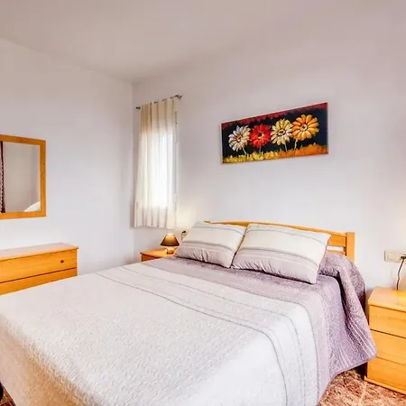 Villa Family In With Year-round Private Pool Benifaio