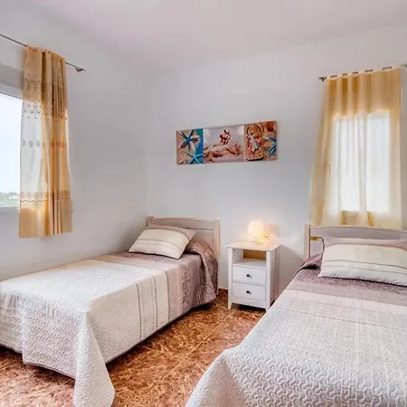 Villa Family In With Year-round Private Pool Benifaio