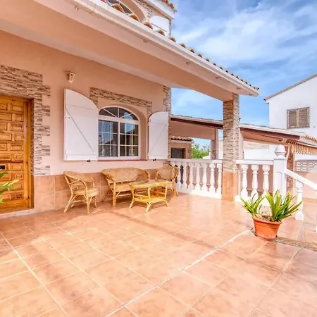 Family In With Year-round Private Pool *